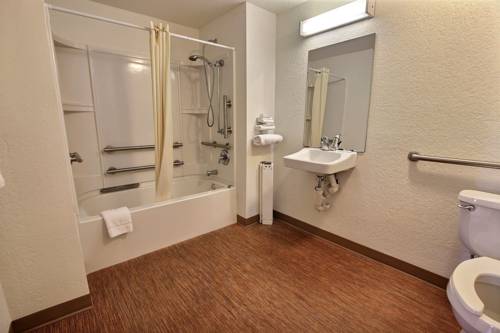 Imagen de la habitación del Motel 6 Newport News, Va. Foto 12