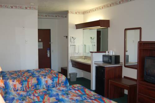 Imagen de la habitación del Motel 6 Newport, Or. Foto 3