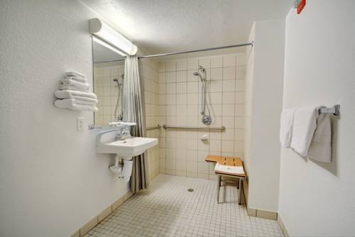 Imagen de la habitación del Motel 6 Newport, Ri. Foto 9