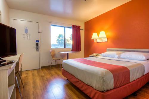 Imagen de la habitación del Motel 6 Oceanside, Ca. Foto 9