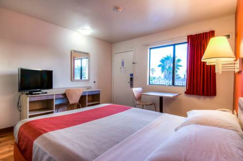 Imagen de la habitación del Motel 6 Oceanside, Ca. Foto 12