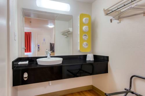 Imagen de la habitación del Motel 6 Oceanside, Ca. Foto 14