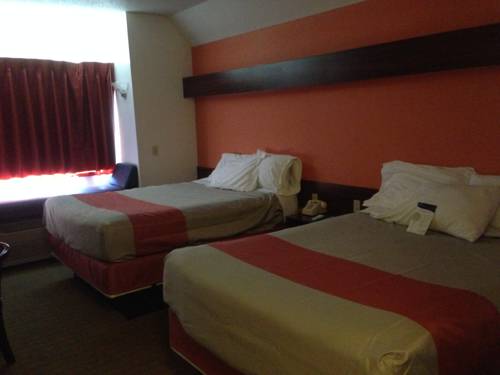 Imagen de la habitación del Motel 6 Olathe, Ks. Foto 5