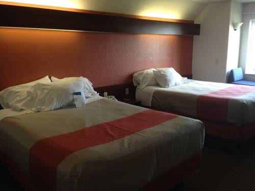 Imagen de la habitación del Motel 6 Olathe, Ks. Foto 6