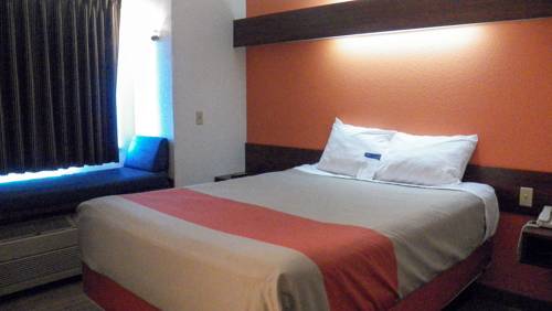 Imagen de la habitación del Motel 6 Olathe, Ks. Foto 8