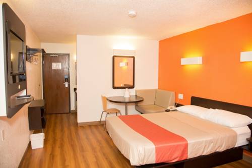 Imagen de la habitación del Motel 6 Omaha, Ne. Foto 5