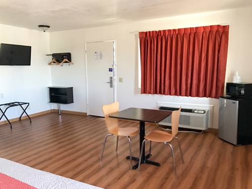 Imagen de la habitación del Motel 6 Orange, Ca - Anaheim. Foto 9