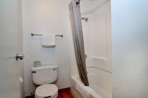 Imagen de la habitación del Motel 6 Palm Desert, Ca - Palm Springs Area. Foto 8