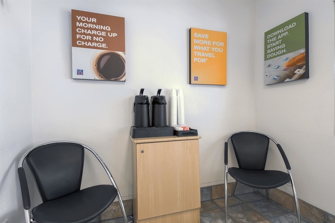 Imagen de los interiores del Motel 6 Palm Springs, Ca - Downtown. Foto 14