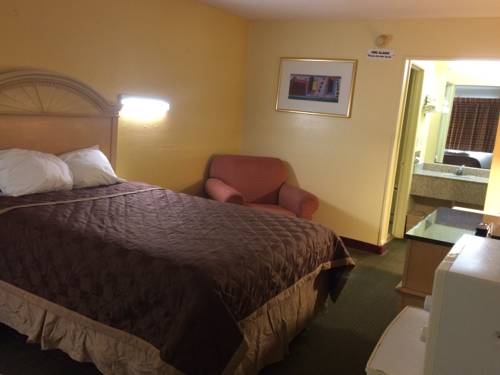 Imagen de la habitación del Motel 6 Parkersburg, Wv. Foto 9