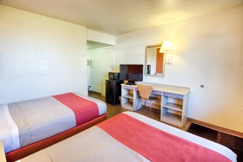 Imagen de la habitación del Motel 6 Pendleton. Foto 2