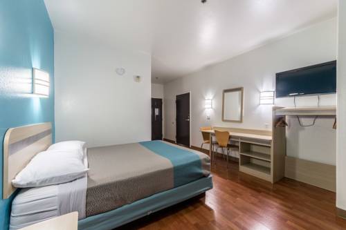 Imagen de la habitación del Motel 6 Pharr, Tx. Foto 11