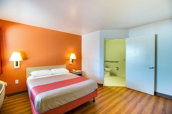 Imagen de la habitación del Motel 6 Phoenix, Az - East. Foto 6