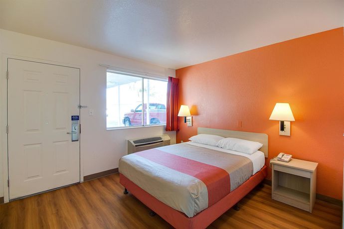 Imagen de la habitación del Motel 6 Phoenix, Az - East. Foto 7