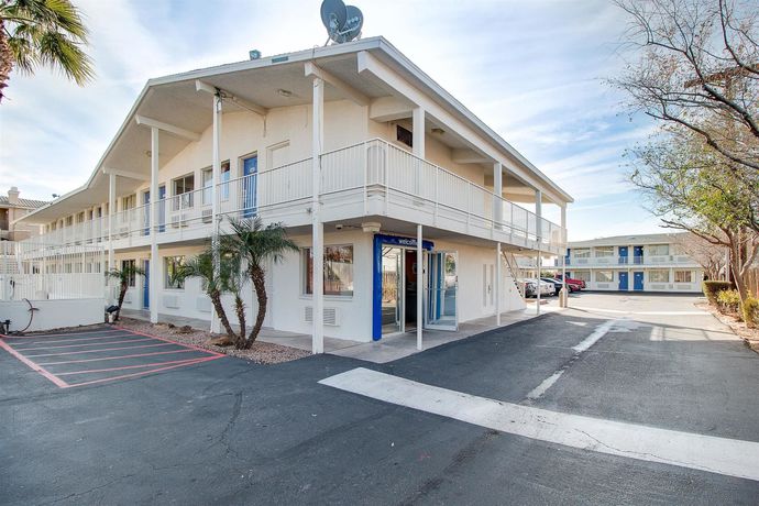 Imagen de la habitación del Motel 6 Phoenix, Az - East. Foto 13