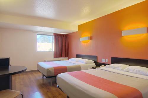 Imagen de la habitación del Motel 6 Piscataway, Nj. Foto 6