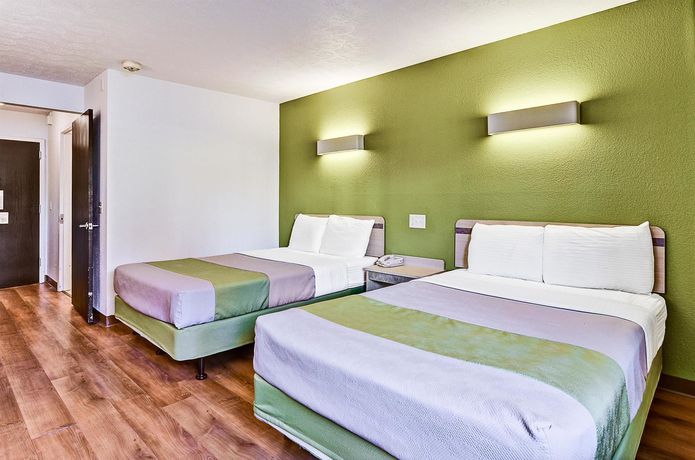 Imagen de la habitación del Motel 6 Pittsburgh Airport. Foto 6