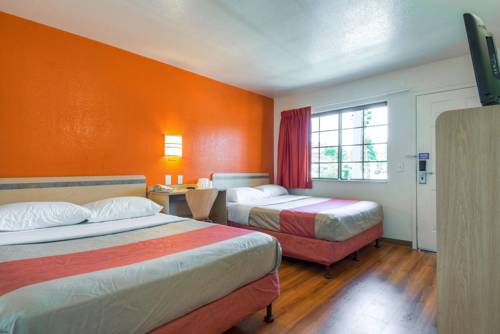 Imagen de la habitación del Motel 6 Pomona, Ca - Los Angeles. Foto 16