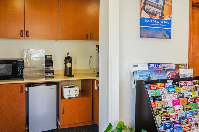 Imagen de los interiores del Motel 6 Portland, Or - Downtown. Foto 15