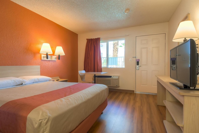 Imagen de la habitación del Motel 6 Rancho Mirage, Ca - Palm Springs. Foto 12