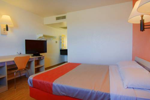 Imagen de la habitación del Motel 6 Rapid City. Foto 4