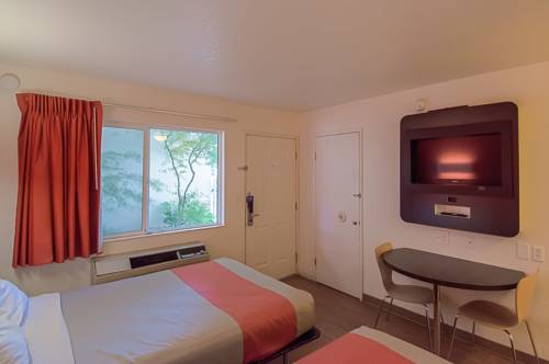Imagen de la habitación del Motel 6 Red Bluff, Ca. Foto 15