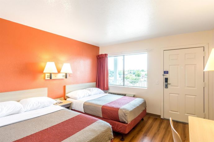Imagen de la habitación del Motel 6 Redding Central. Foto 10