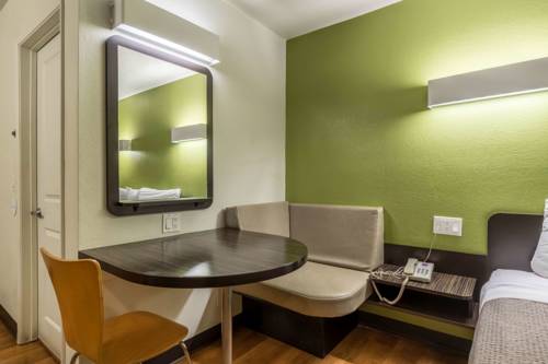 Imagen de la habitación del Motel 6 Redlands, Ca. Foto 5
