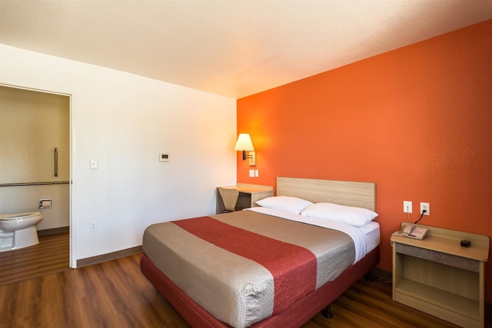 Imagen de la habitación del Motel 6 Reno, Nv - Virginia Plumb. Foto 2