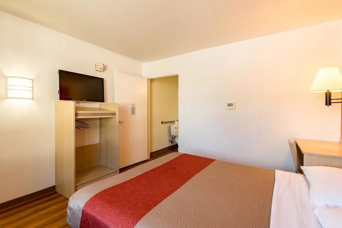 Imagen de la habitación del Motel 6 Reno, Nv - Virginia Plumb. Foto 3