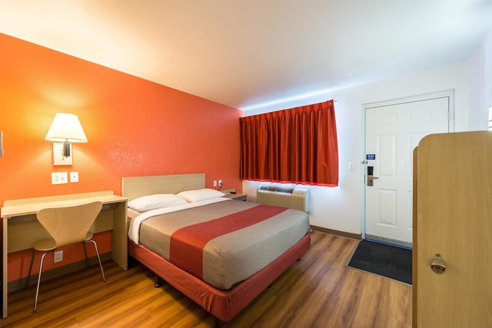 Imagen de la habitación del Motel 6 Reno, Nv - Virginia Plumb. Foto 6
