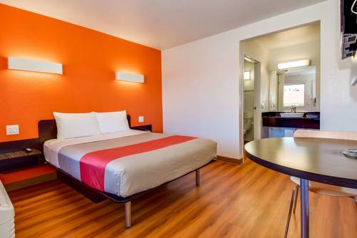 Imagen de la habitación del Motel 6 Riverside, Ca - South. Foto 5