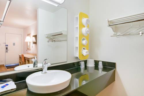 Imagen de la habitación del Motel 6 Rolling Meadows, Il - Chicago Northwest. Foto 3