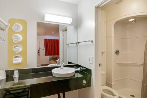 Imagen de la habitación del Motel 6 Rolling Meadows, Il - Chicago Northwest. Foto 4