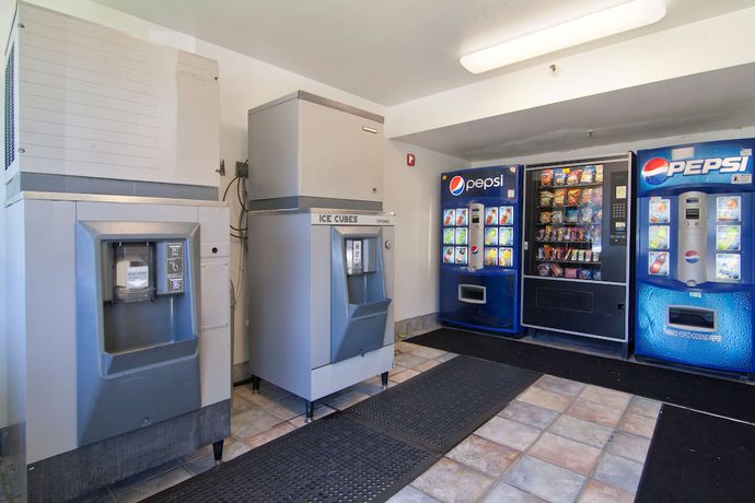 Imagen de los interiores del Motel 6 Roseville, MN - Minneapolis North. Foto 15