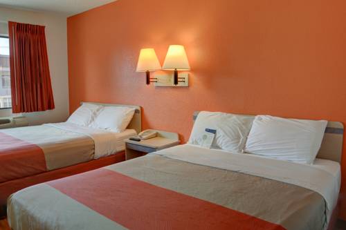Imagen general del Motel 6 Salem Or. Foto 1