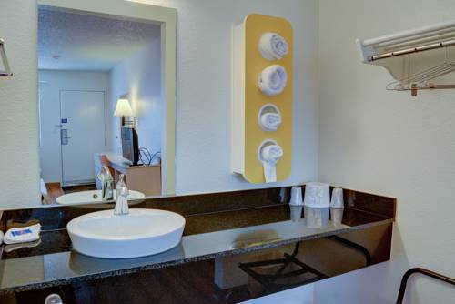 Imagen de la habitación del Motel 6 Salem Or. Foto 11