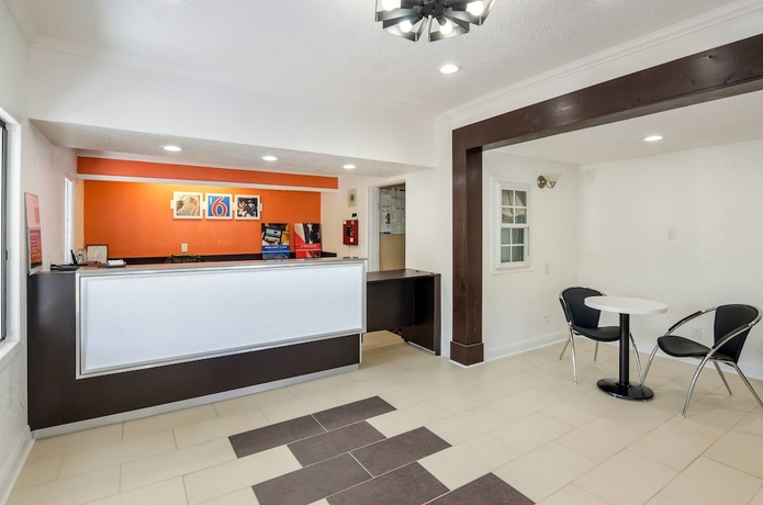 Imagen de los interiores del Motel 6 Salem, Va. Foto 16