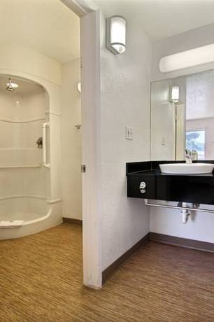 Imagen de la habitación del Motel 6 San Angelo, Tx. Foto 9