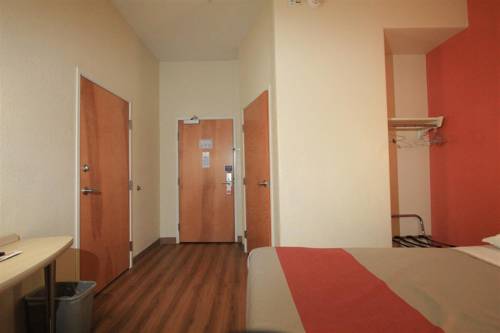 Imagen de la habitación del Motel 6 San Antonio, Tx - Airport. Foto 5
