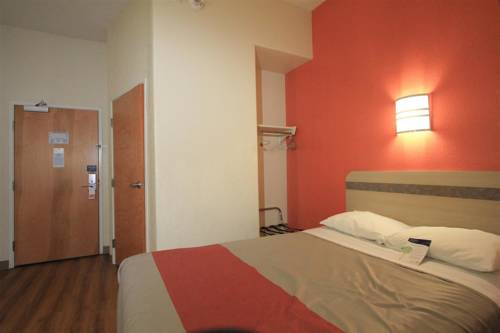 Imagen de la habitación del Motel 6 San Antonio, Tx - Airport. Foto 6