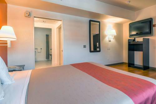 Imagen de la habitación del Motel 6 San Diego, Ca - Downtown. Foto 7