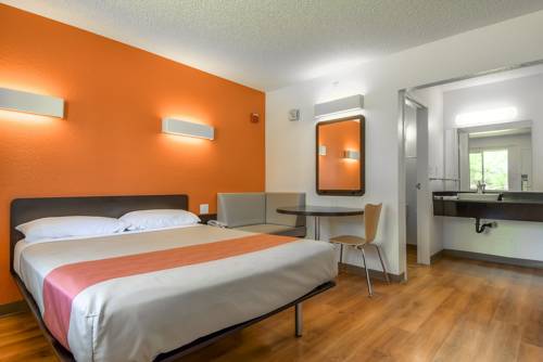 Imagen de la habitación del Motel 6 San Diego, Ca - North. Foto 10