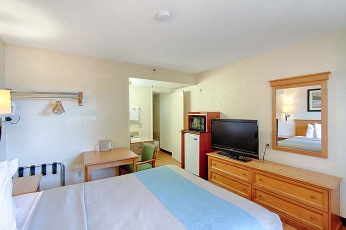 Imagen de la habitación del Motel 6 San Diego Mission Valley East. Foto 9