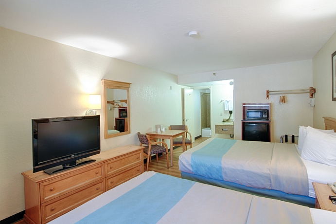 Imagen de la habitación del Motel 6 San Diego Mission Valley East. Foto 10