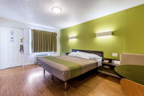 Imagen de la habitación del Motel 6 San Rafael, Ca. Foto 4