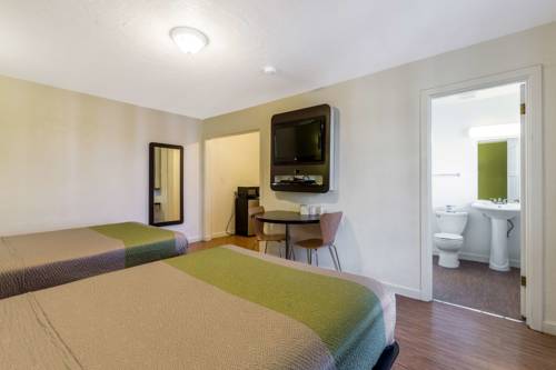 Imagen de la habitación del Motel 6 San Rafael, Ca. Foto 11
