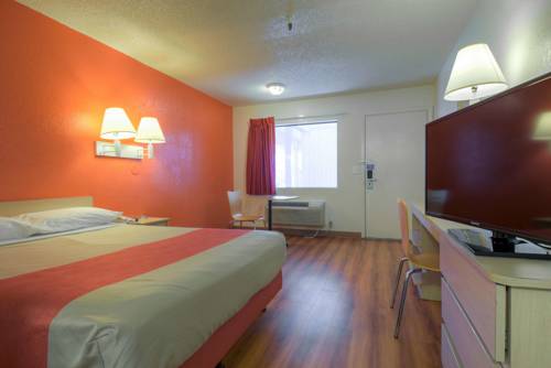Imagen de la habitación del Motel 6 Santa Ana, Ca. Foto 10