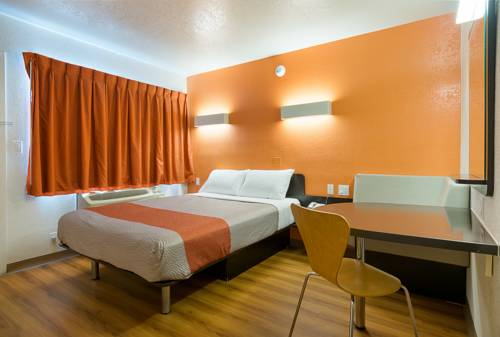 Imagen de la habitación del Motel 6 Santa Barbara, Ca - Beach. Foto 9