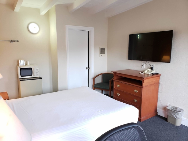 Imagen de la habitación del Motel 6 Santa Cruz, CA. Foto 5